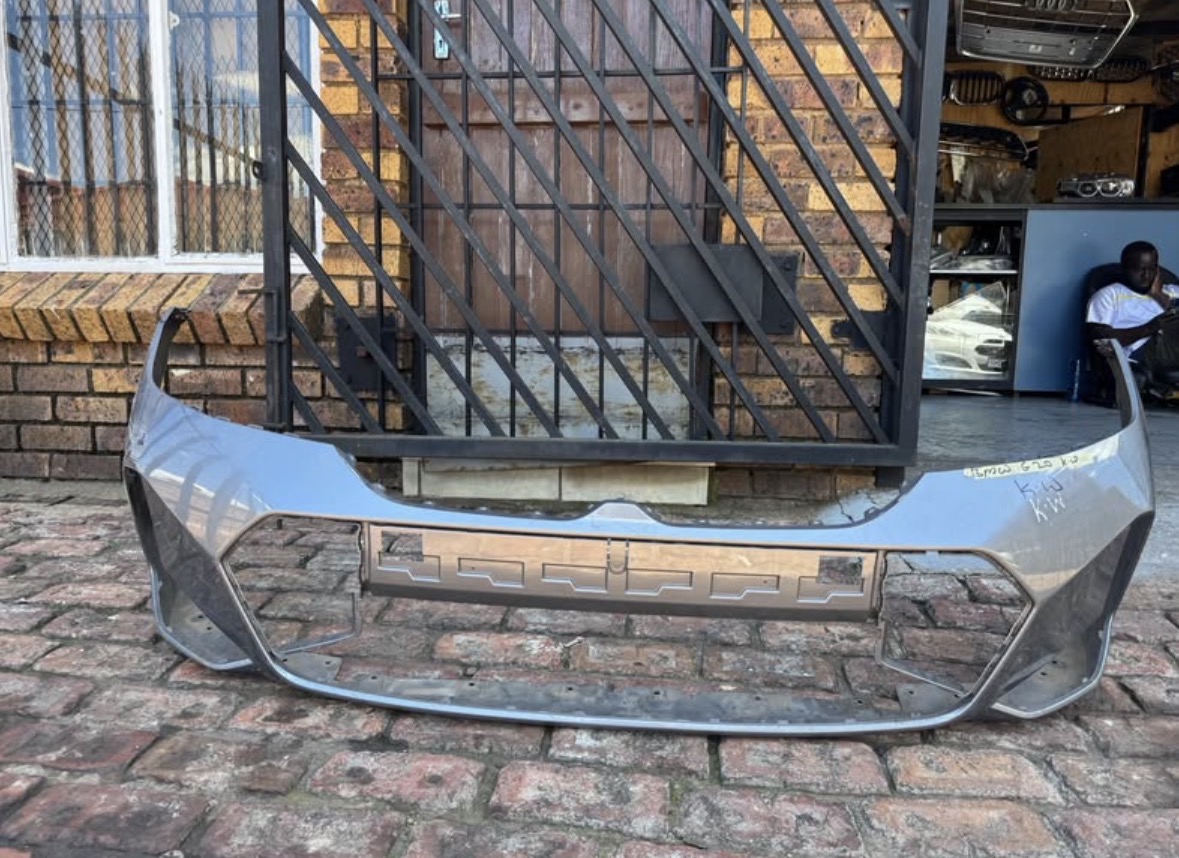 BMW 3 SERIES G20 2022 -2024 FRONT BUMPER