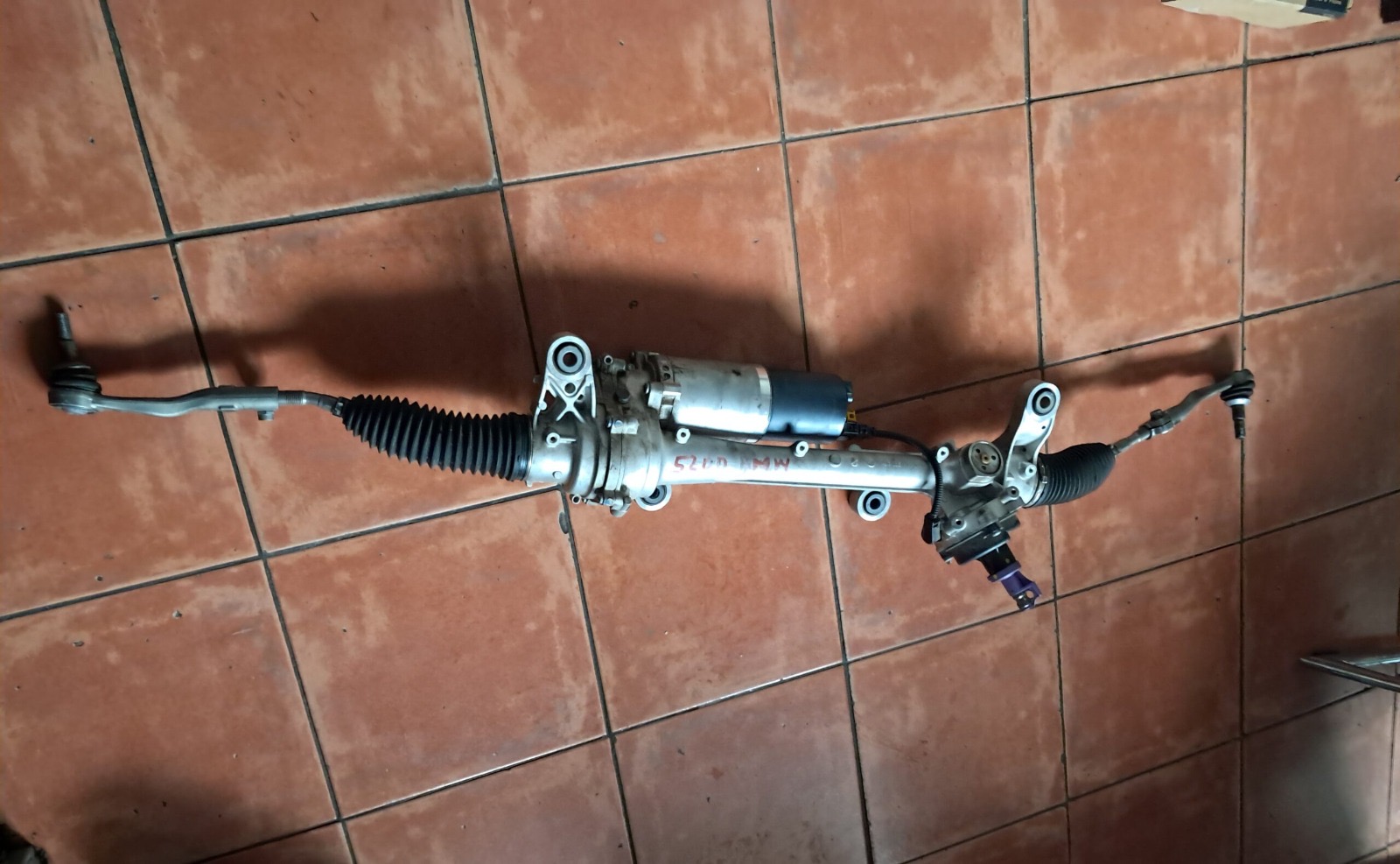 BMW 5 series G30 steering rack